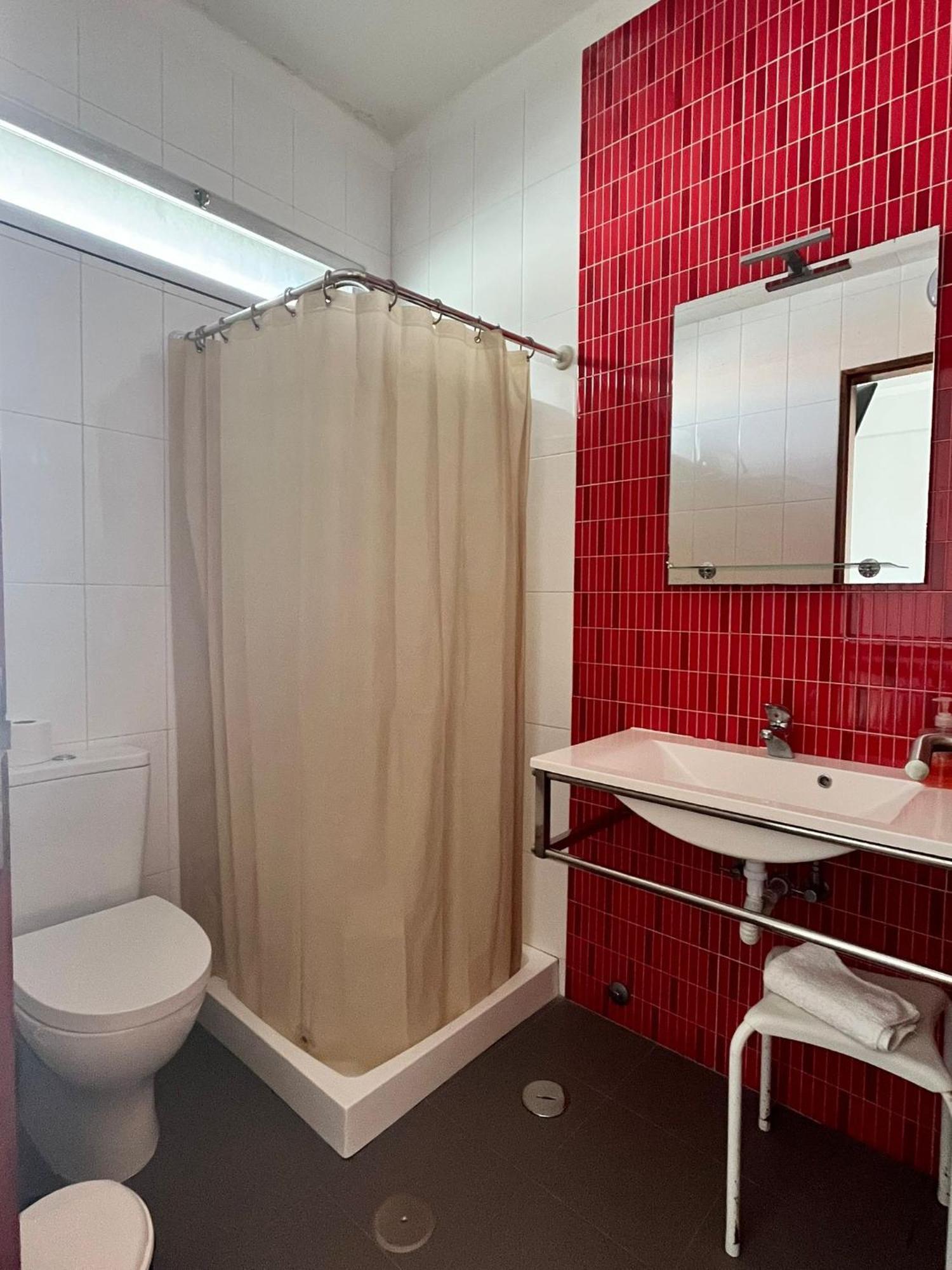 Residencia Aviz Hotel Peniche Ngoại thất bức ảnh
