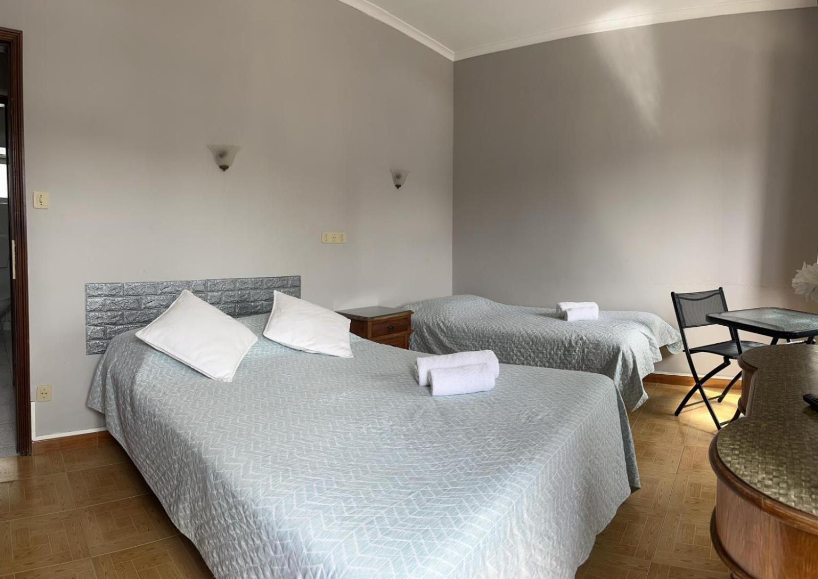 Residencia Aviz Hotel Peniche Ngoại thất bức ảnh