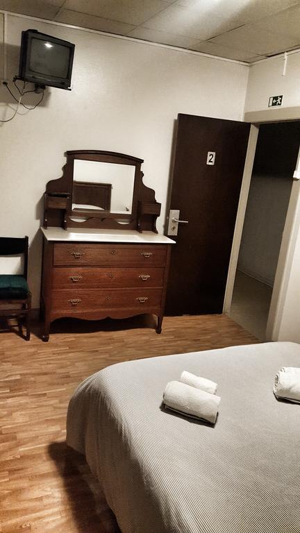 Residencia Aviz Hotel Peniche Ngoại thất bức ảnh